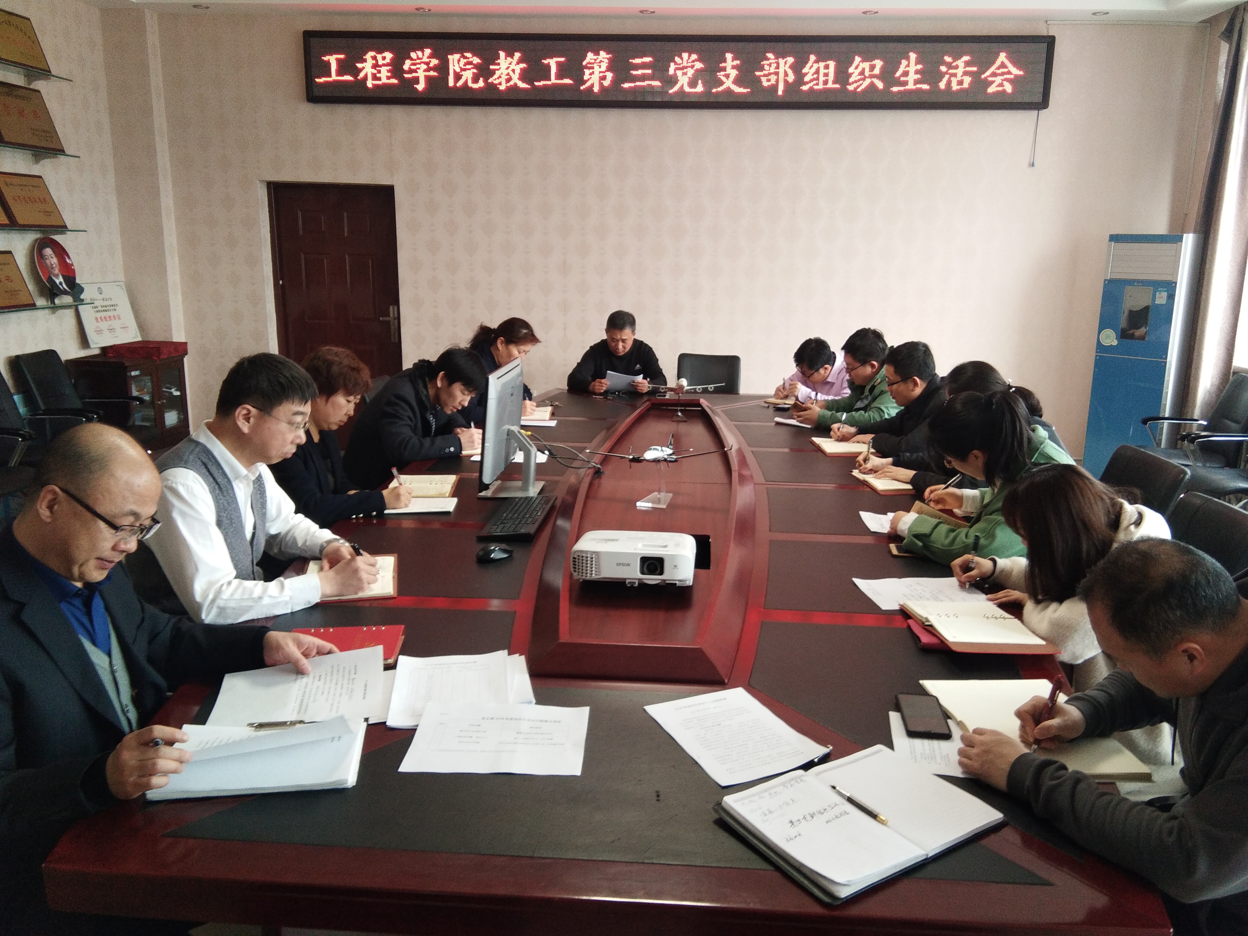中文字幕乱码亚洲无线三区