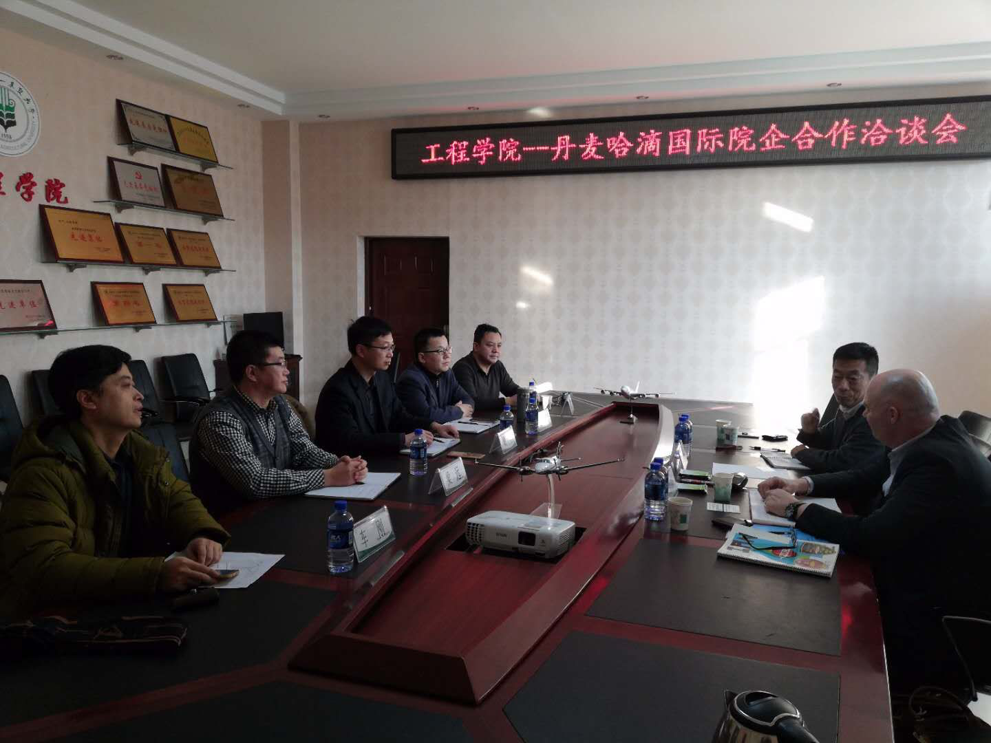 中文字幕乱码亚洲无线三区