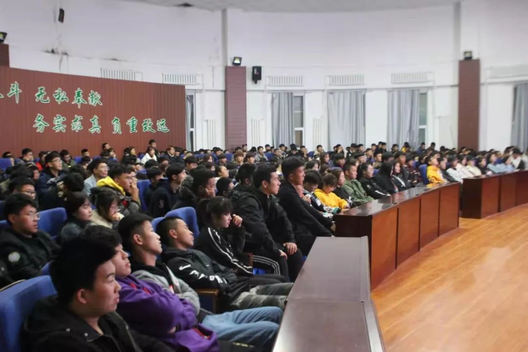中文字幕乱码亚洲无线三区